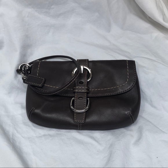 NWOT Brown Coach Wristlet - Picture 1 of 4